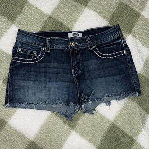 Telepatía Jean shorts with stones 💎
